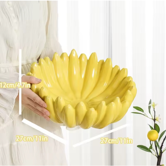 Nylovex Banana Shaped Ceramic Fruit Plate – Creative Banana Dish for Fruit, Snacks and Desserts, Decorative Serving Plate for Kitchen, Table and Home Décor